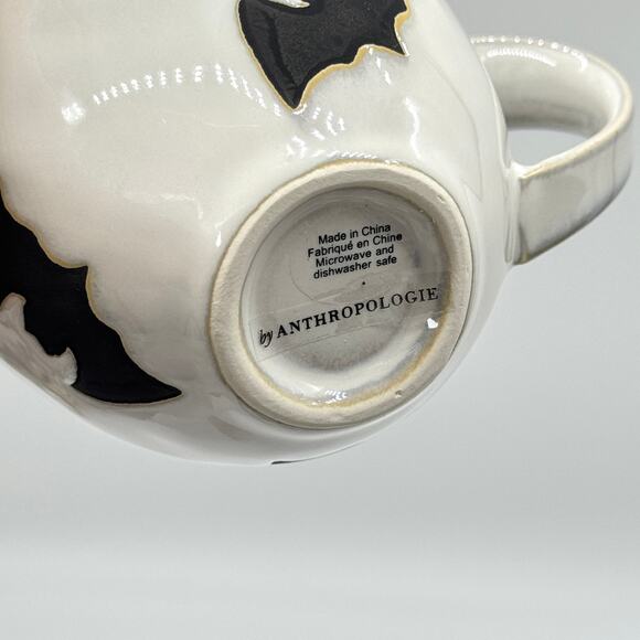 2 Anthropologie Vida Stoneware Icon Mugs Bat & Ghost Mug Set Halloween NEW - Picture 9 of 15
